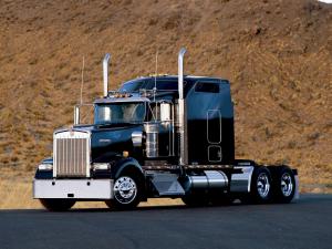 Kenworth W900 2005 года